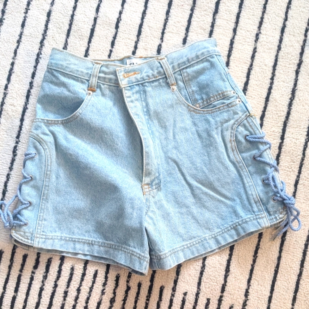 Vintage A line denim shorts.  Clean lines.  Size 2